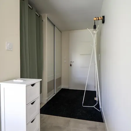 Holiday home Chapitre 30 Grezac