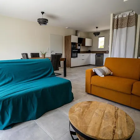 Chapitre 30 Holiday home *